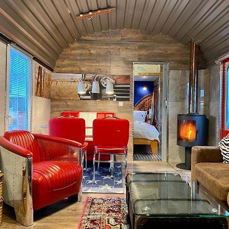 Gleis 2, Waggon Mit Ofen, Optional Mit Whirlpool Und Sauna 크로넨버그 외부 사진