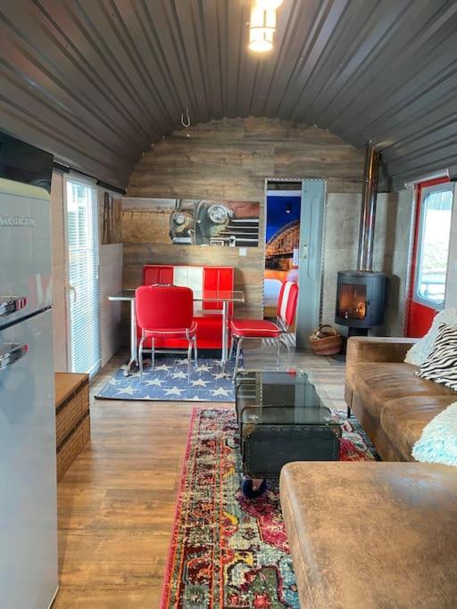 Gleis 2, Waggon Mit Ofen, Optional Mit Whirlpool Und Sauna 크로넨버그 외부 사진