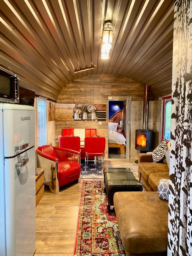 Gleis 2, Waggon Mit Ofen, Optional Mit Whirlpool Und Sauna 크로넨버그 외부 사진